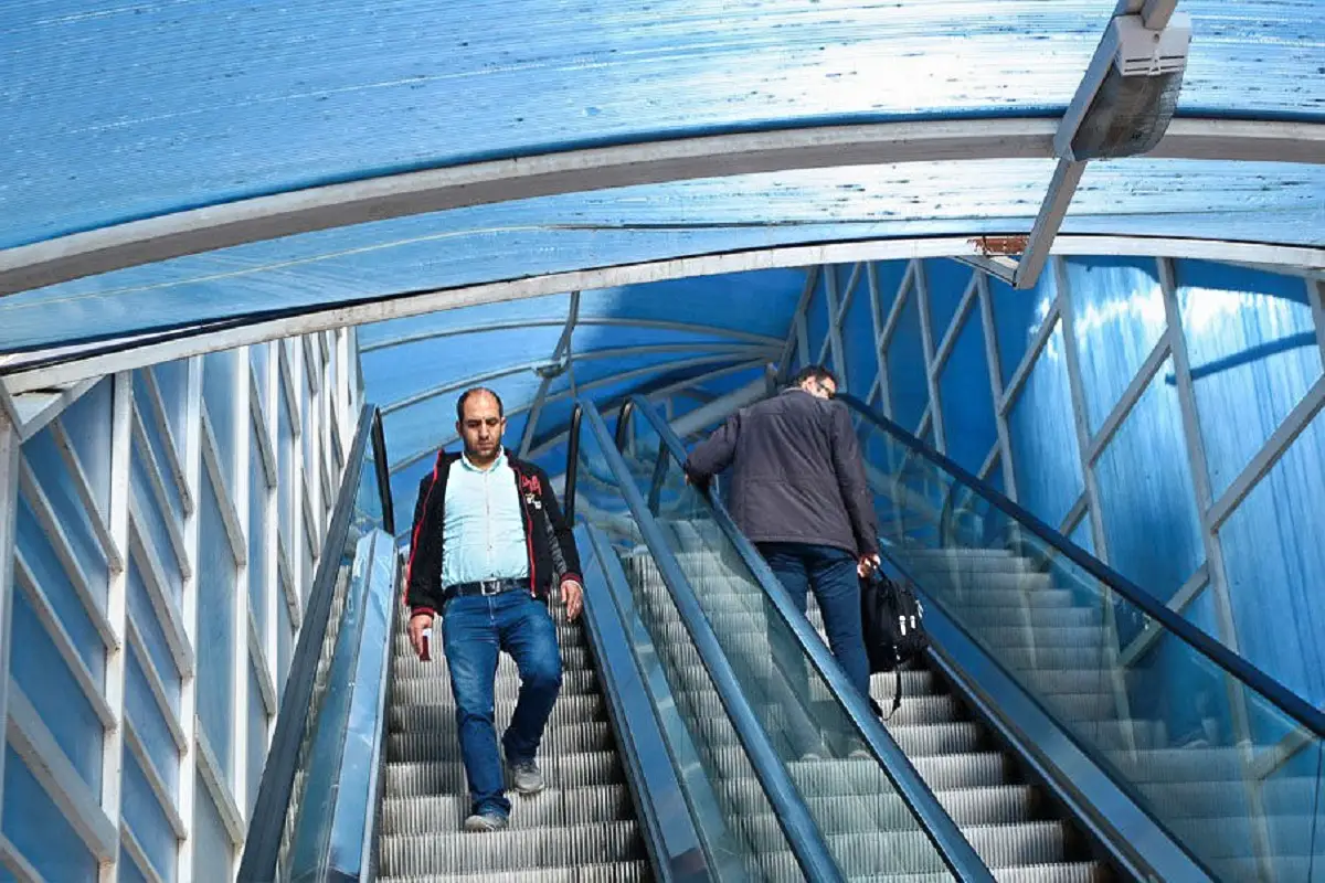 آسانسور پل‌های عابر تهران